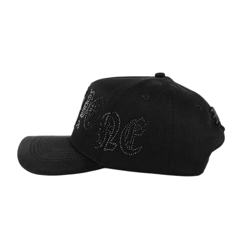 31 Hats Crystals Black