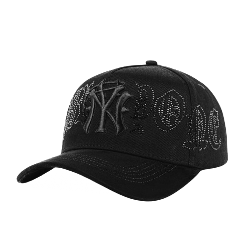 31 Hats Crystals Black